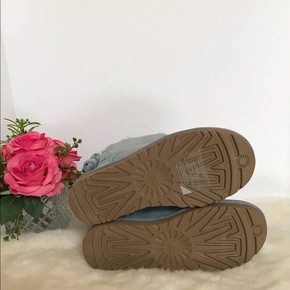 UGG Bailey Corduroy Bow - Picture 8 of 10